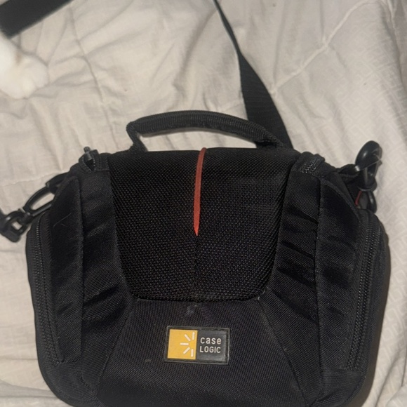 Nikon D3200 - Picture 3 of 3